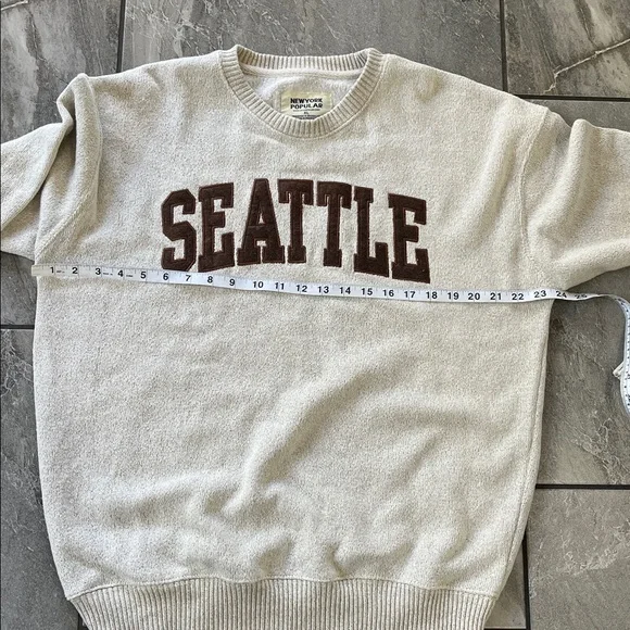 🤍 New York Popular Seattle Crewneck Sweatshirt Size XL Oatmeal Brown Unisex - Picture 6 of 8